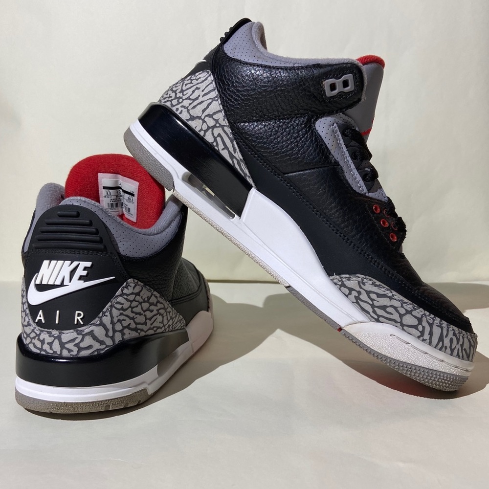 Nike Air Jordan 3 Retro OG, Black Cement - Picture 4 of 7